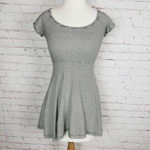 SOLD - Picture 2 of 8